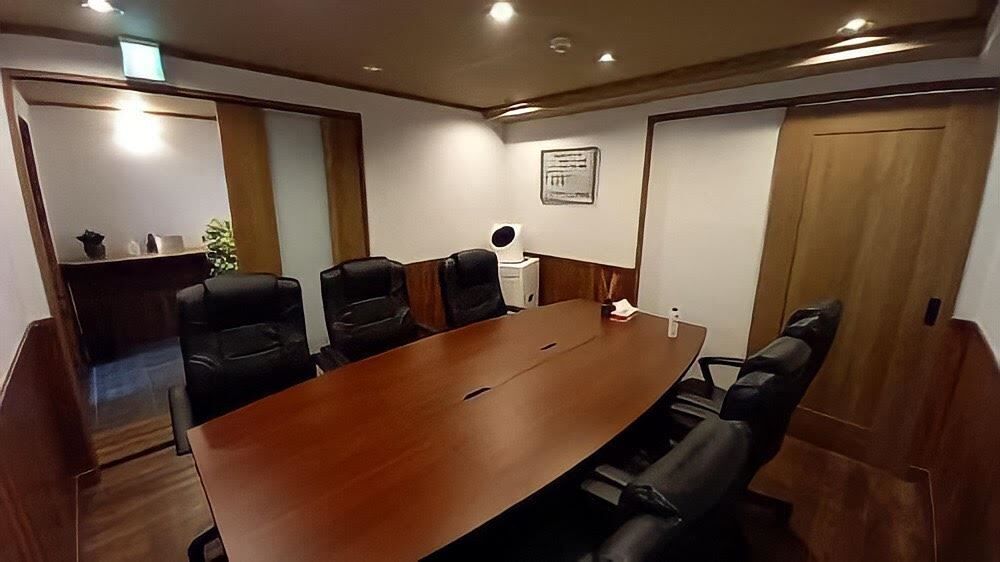 会議室_R